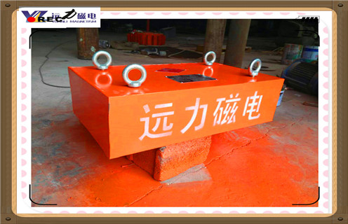 永磁除鐵器，遼寧rcyd懸掛式永磁除鐵器知識(shí)參數(shù)_內(nèi)部磁塊安裝方法_遼寧rcyd懸掛式永磁除鐵器型號(hào)價(jià)格