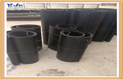 環(huán)形除鐵器皮帶，環(huán)形皮帶除鐵器皮帶廠家如何修復(fù)_環(huán)形皮帶除鐵器皮帶廠家偏原因及如何調(diào)_刮板價格