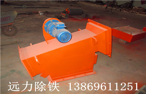 管道式永磁除鐵器，湖南管道式永磁除鐵器_遠(yuǎn)力湖南管道式永磁除鐵器應(yīng)用安裝示意圖型12000高斯_可定制工作原理