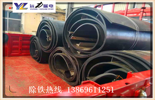 除鐵器皮帶，河北除鐵器皮帶跑偏如何調(diào)_河北除鐵器皮帶跑偏如何調(diào)怎么調(diào)整皮帶原因及如何調(diào)_刮板價格  
