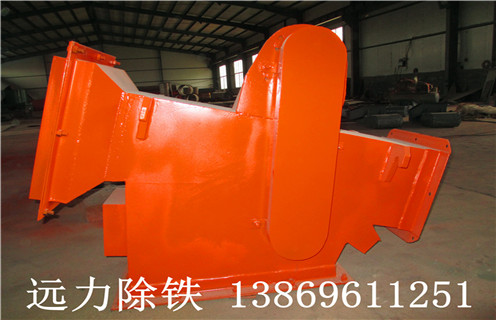 管道除鐵器，河北管道式除鐵器_河北管道式除鐵器應(yīng)用安裝示意圖型12000高斯_可定制工作原理